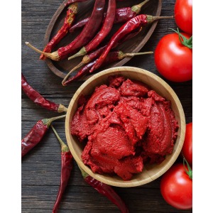 Casio EFR-570DB-1BVUDF Erkek Kol Saati